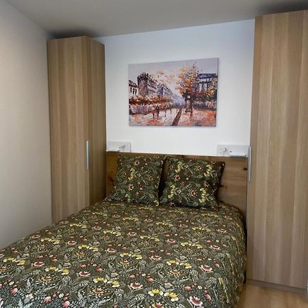Studio 24M2 Avec Parking Prive - Lycee Roosevelt - Arena - Gare Reims Buitenkant foto