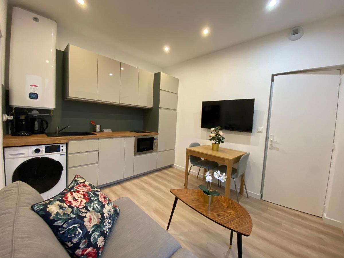 Studio 24M2 Avec Parking Prive - Lycee Roosevelt - Arena - Gare Reims Buitenkant foto